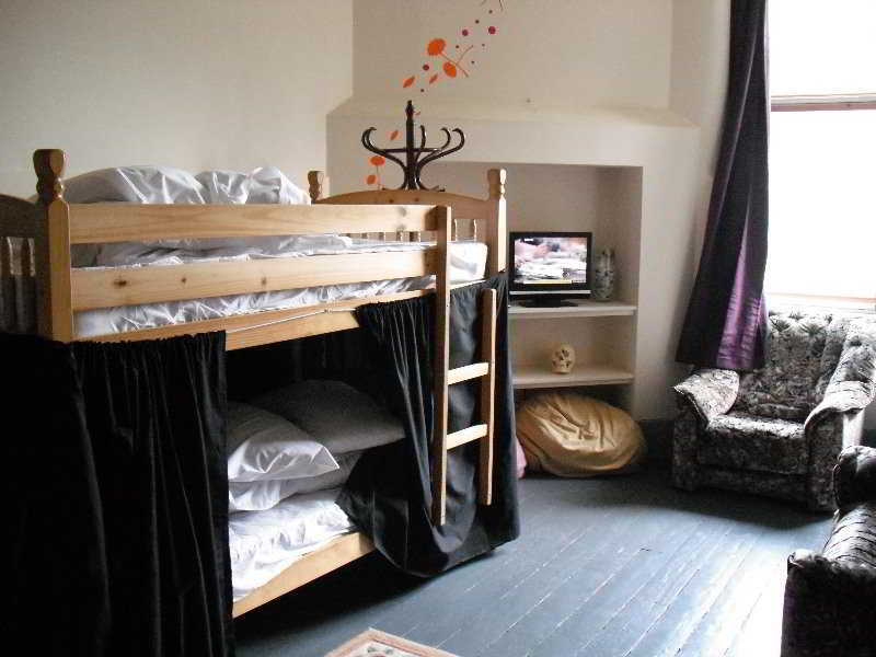 Art Roch Hostel Edimburgo Esterno foto
